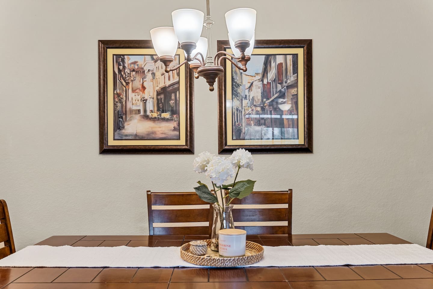 Elegant dining area, perfect for intimate meals or gatherings.