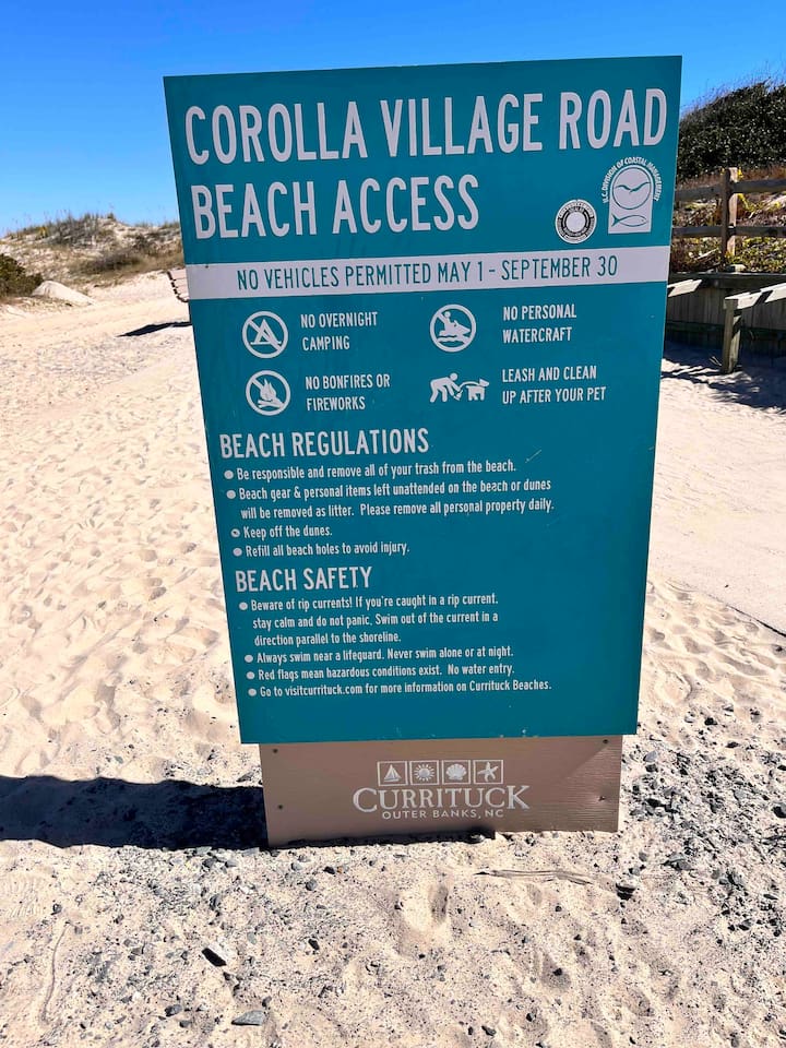 1 minute walt to beach with fully ADA accessible beach access for beach wheelchairs.https://www.visitcurrituck.com/handicap-accessibility/