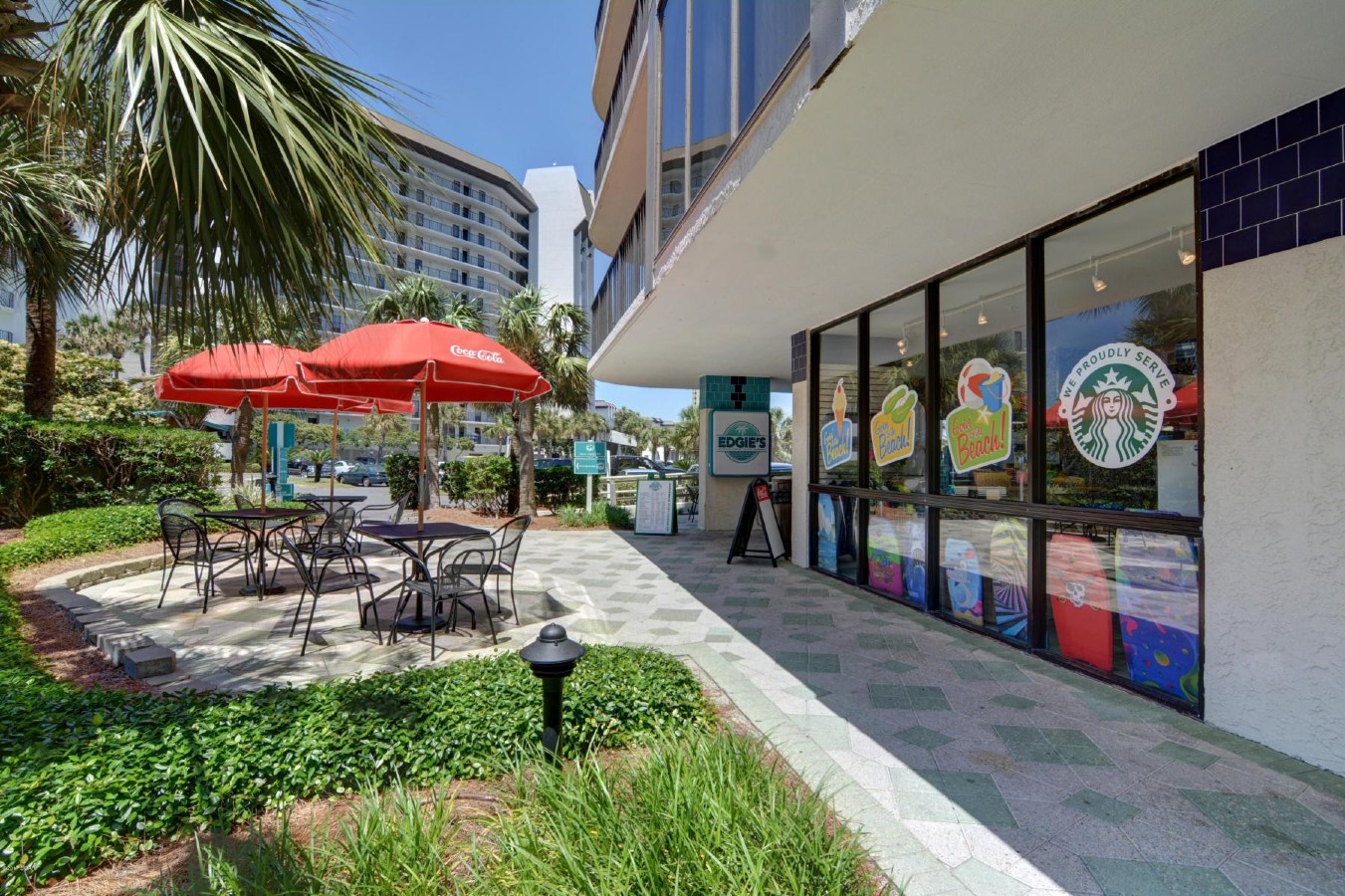 Convenience market on site at EBR with basic necessities and little things you may have forgotten, without having to leave the resort!