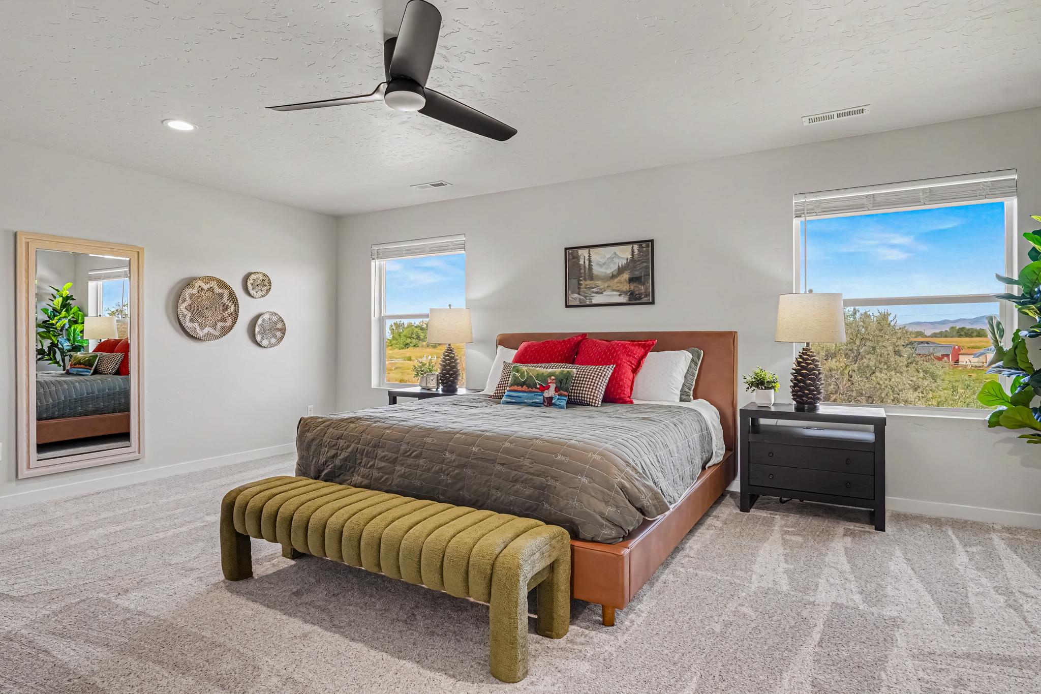 Enjoy breathtaking views of Boise’s beautiful mountains from the windows of the master bedroom, adding a peaceful and scenic touch to your stay.