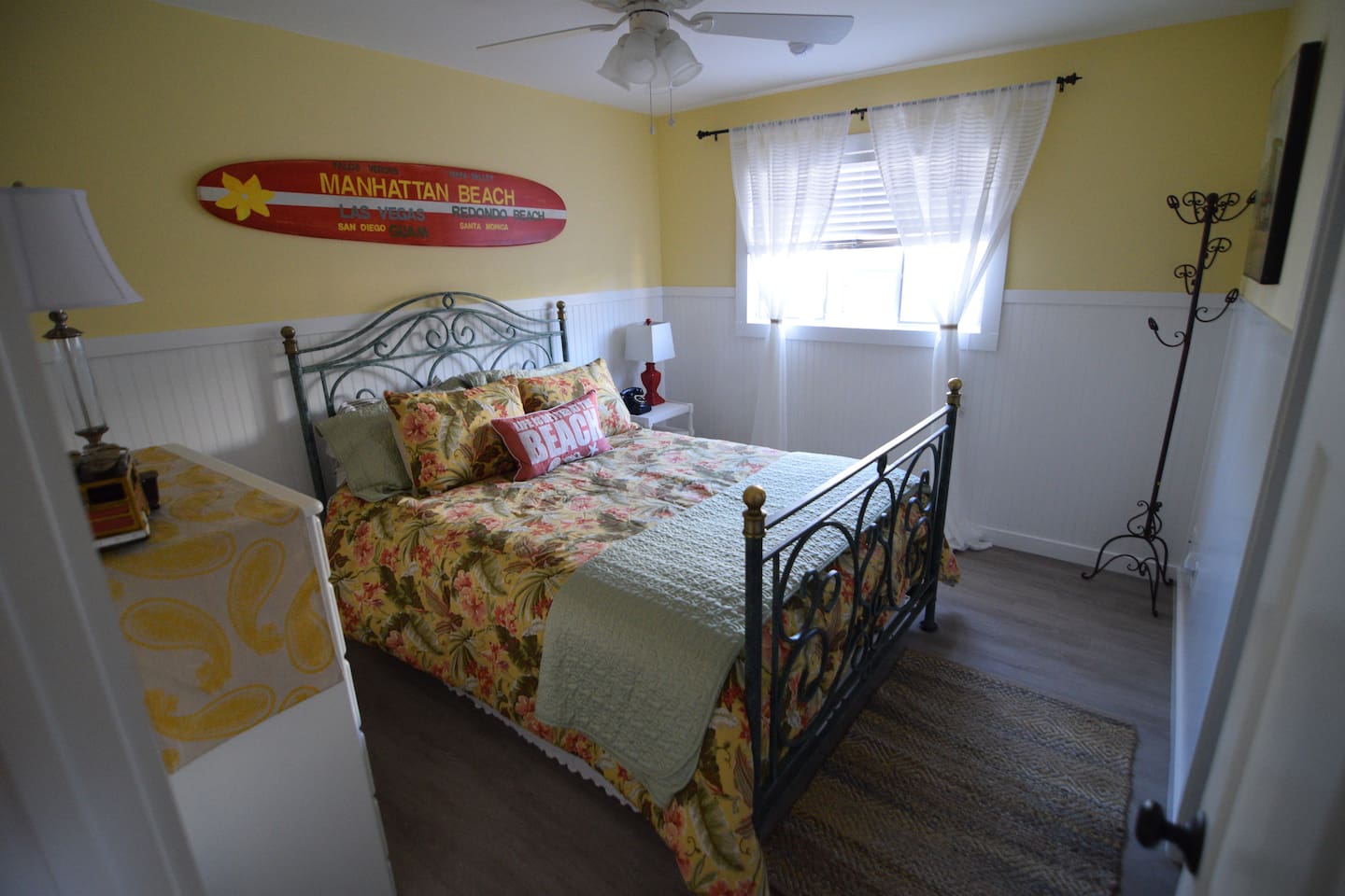Cottage Beach Bedroom