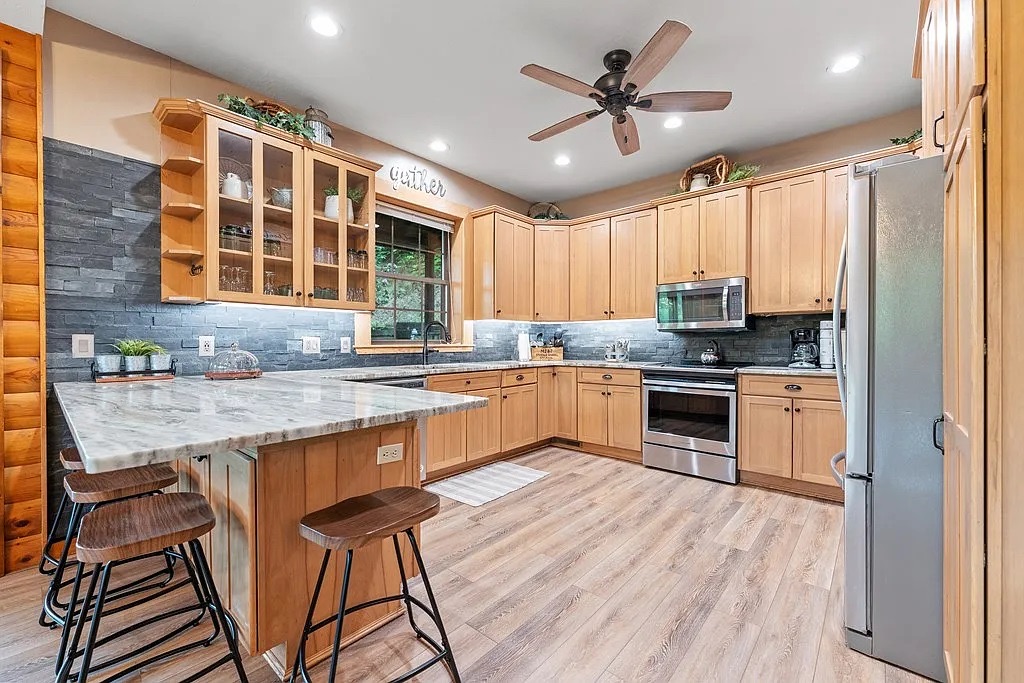 Cook for a crowd in our spacious, well equipped kitchen