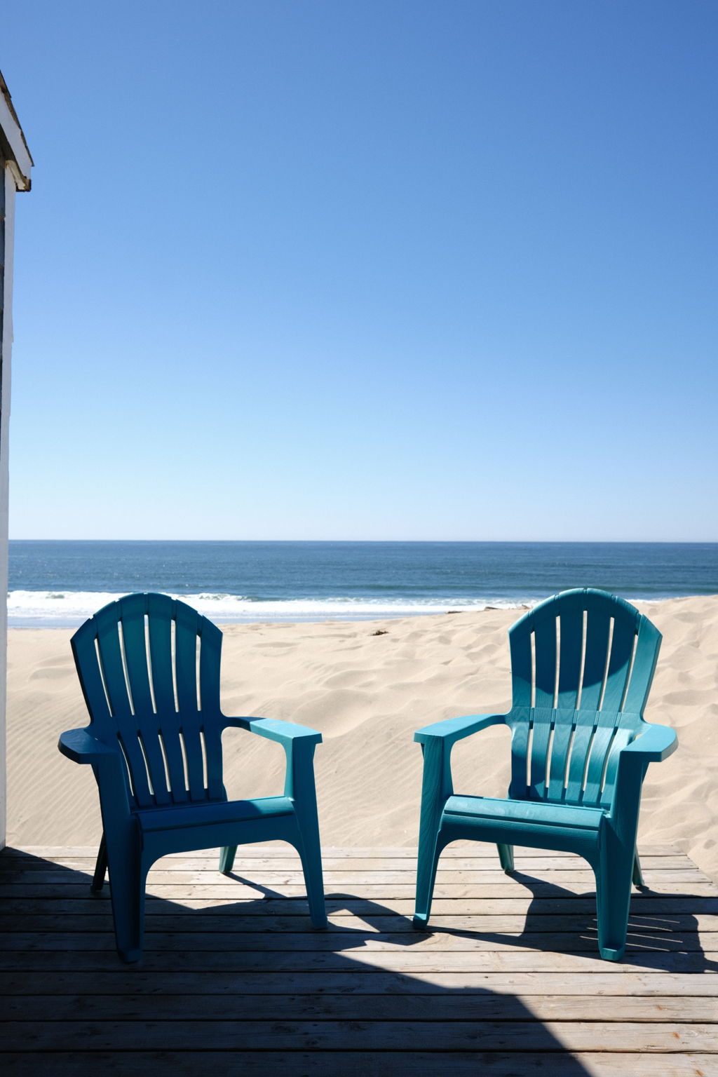 Deck chairs for guest use