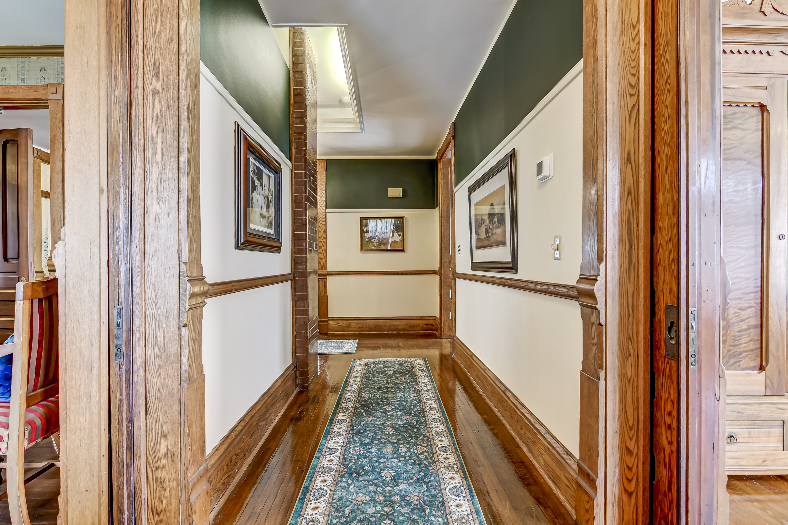 The Bressmer - Hallway