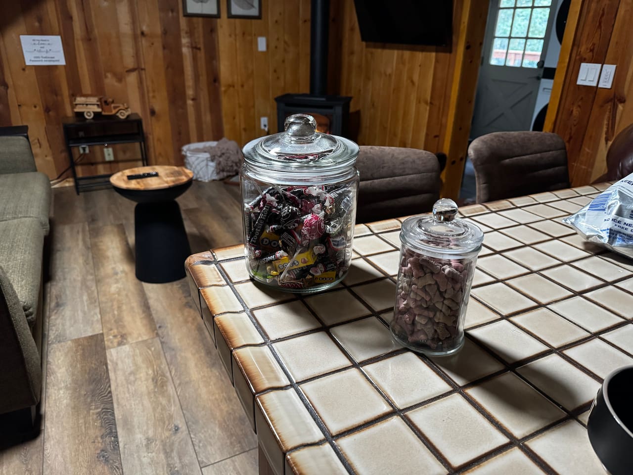 We provide treats for humans and dogs! 