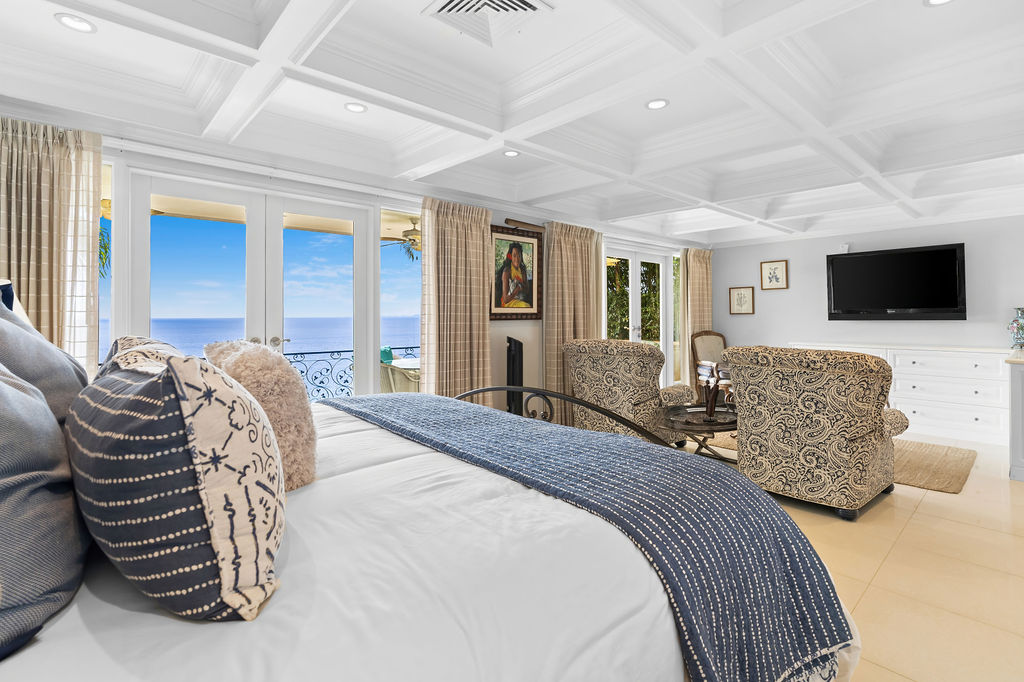 Primary with ocean view and ensuite living room
