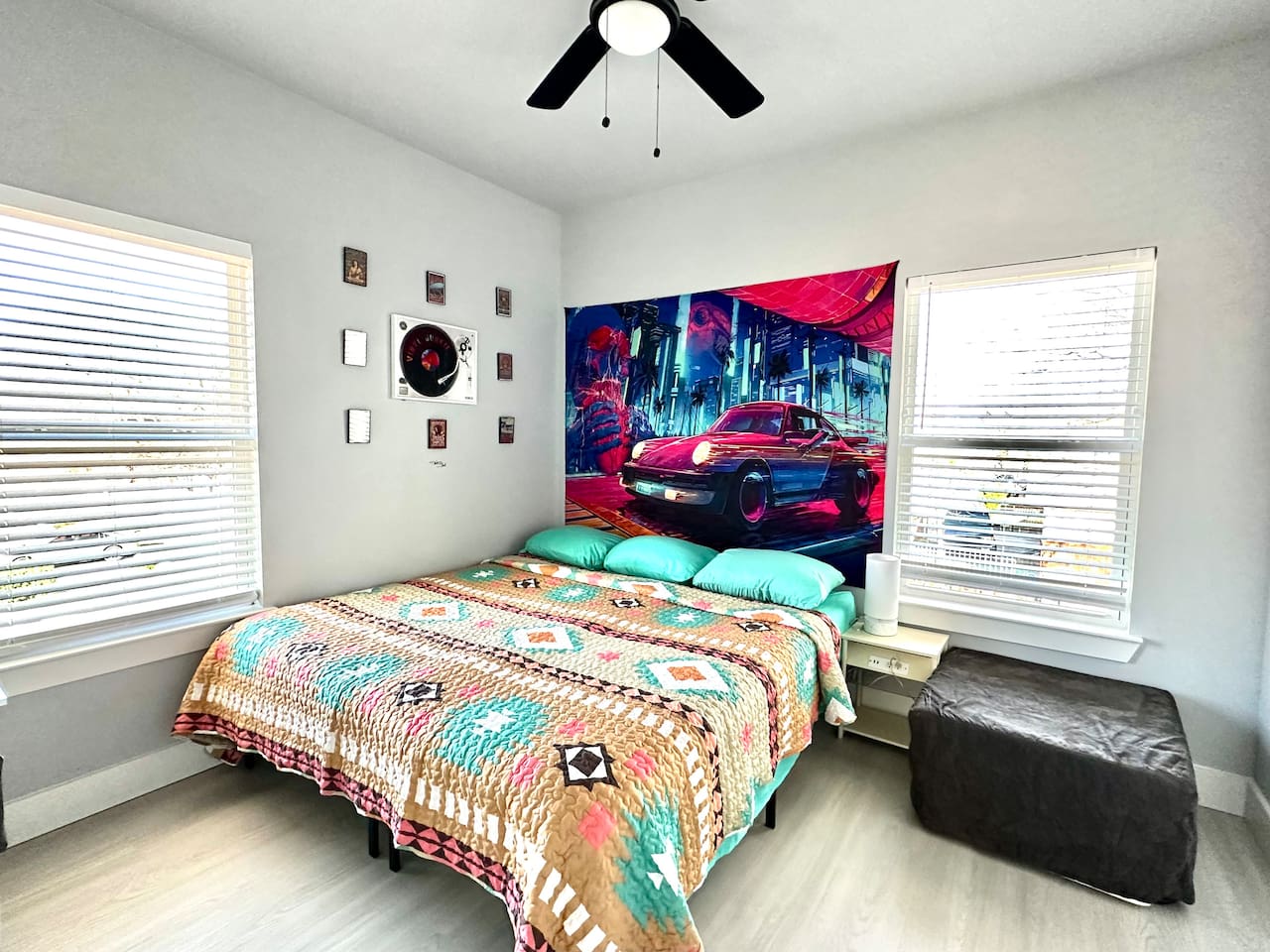 Ottoman bench turns into a twin bed