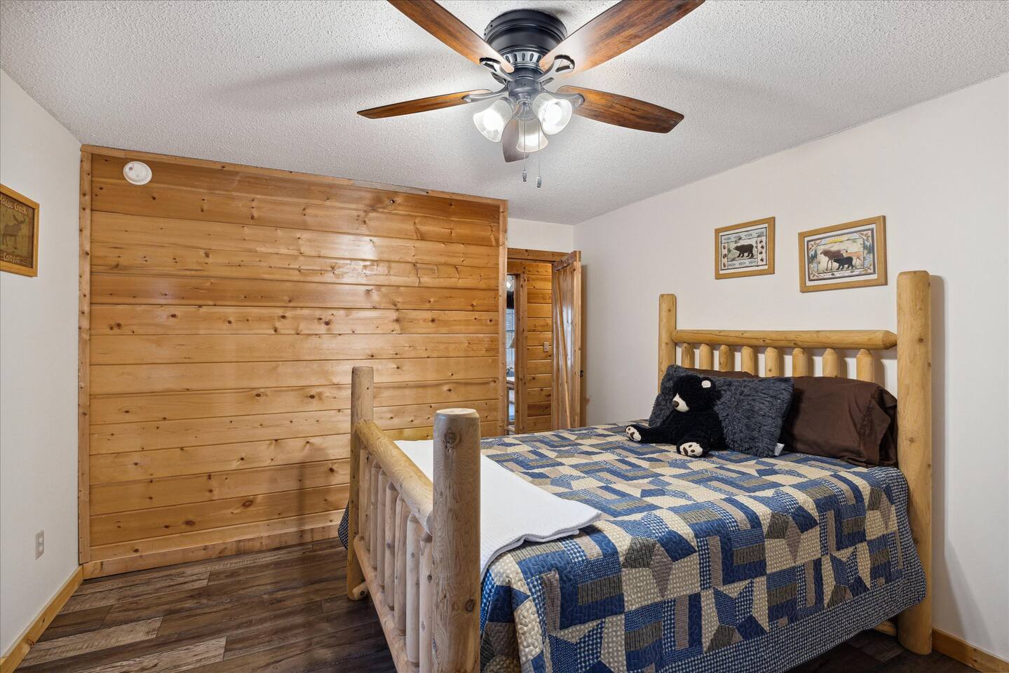 2nd Queen Bedroom