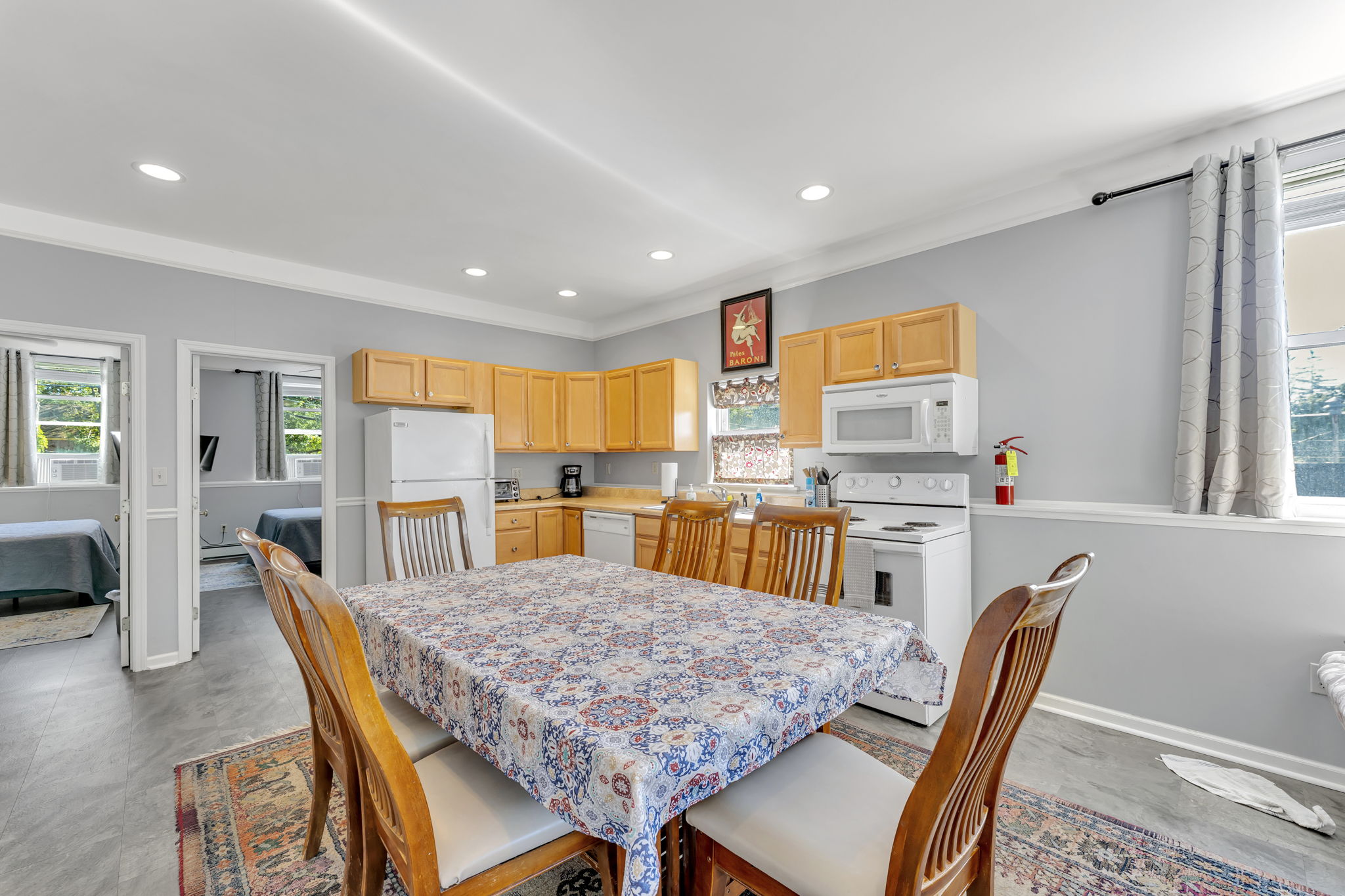 Creamery apt 6 dining / kitchen area