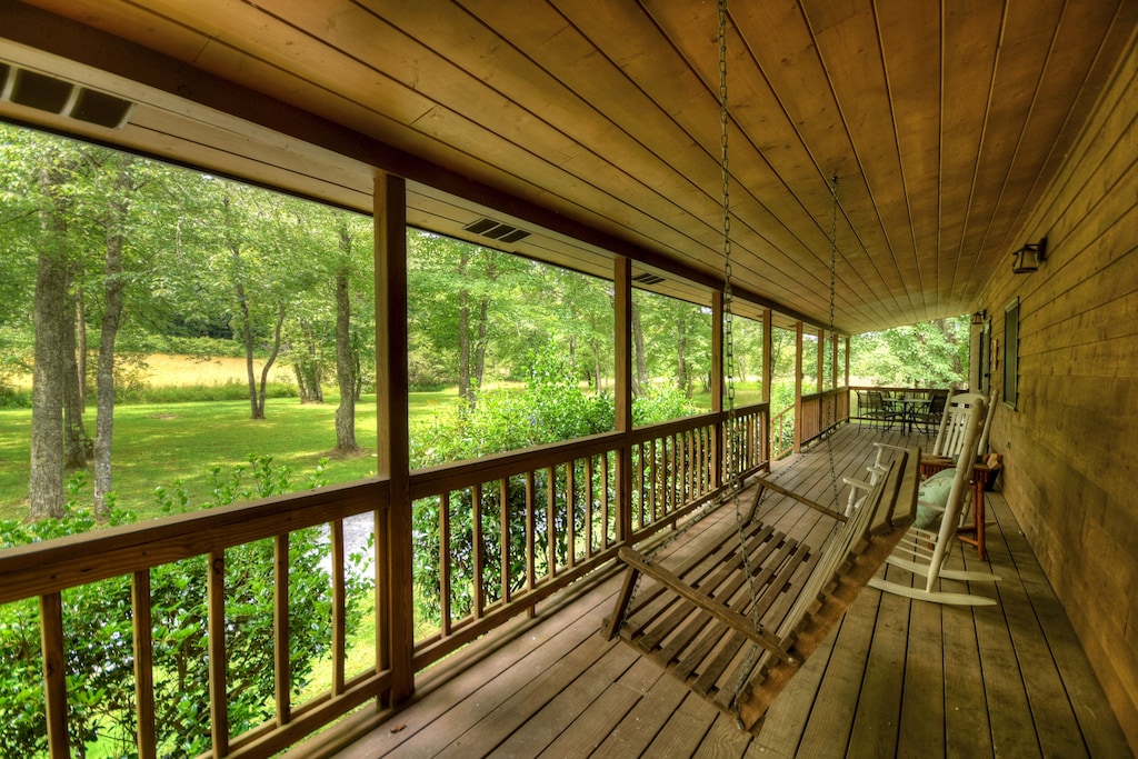 Enjoy your morning coffee on the porch!