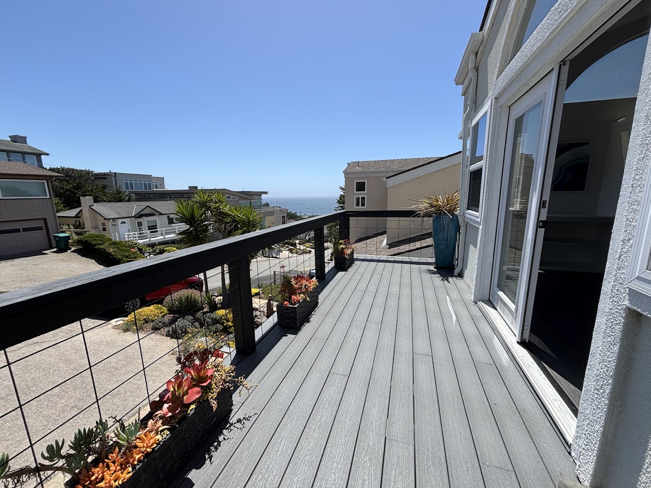 Front deck