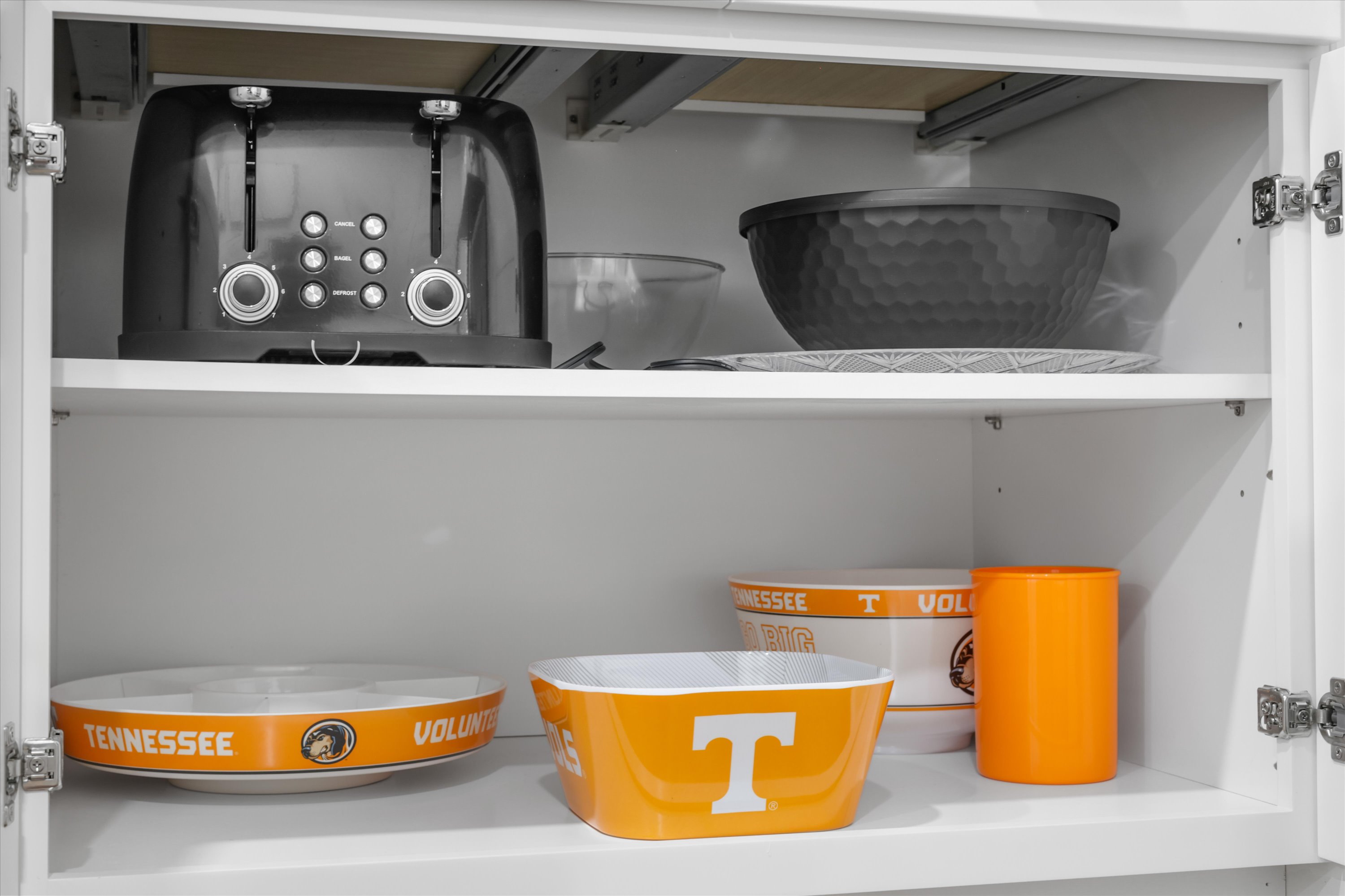 Toaster, platters and more!
