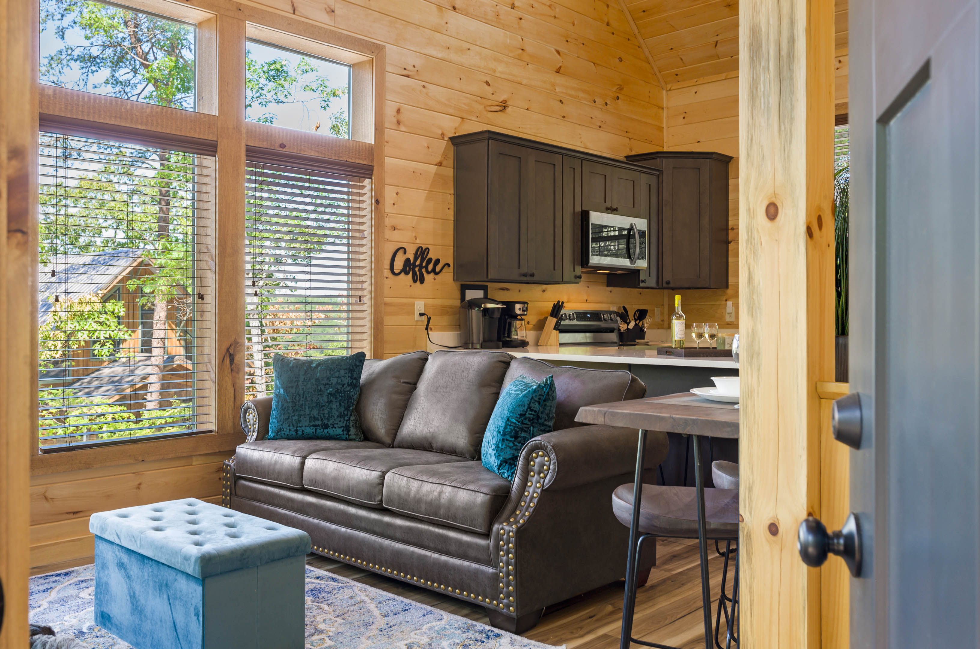 Living room into kitchen view