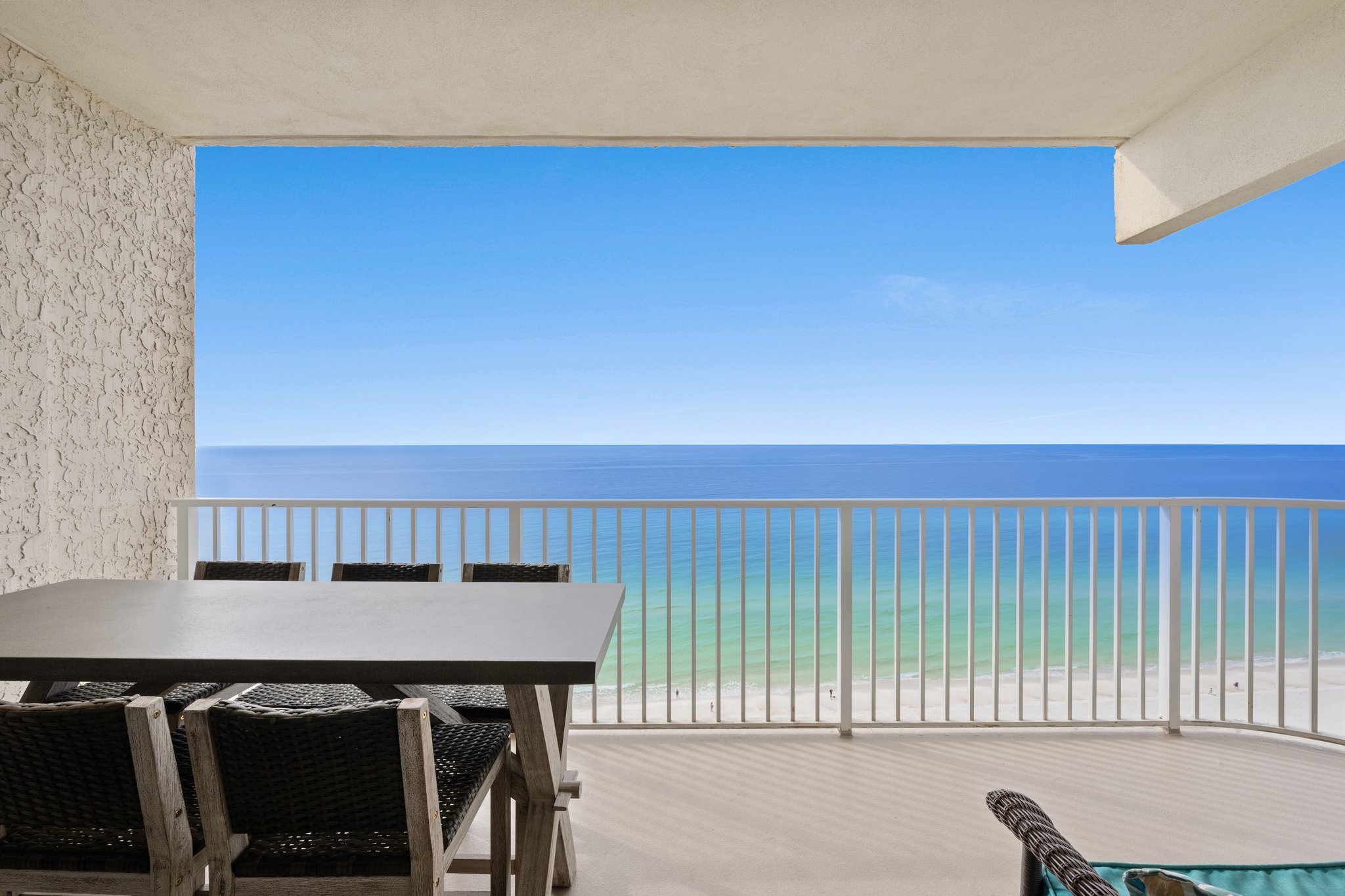Wrap Balcony Beach View
