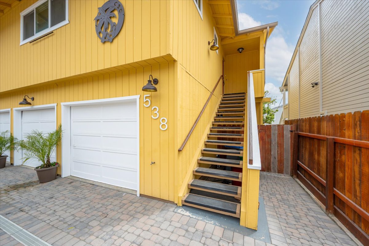 Entry Stairs