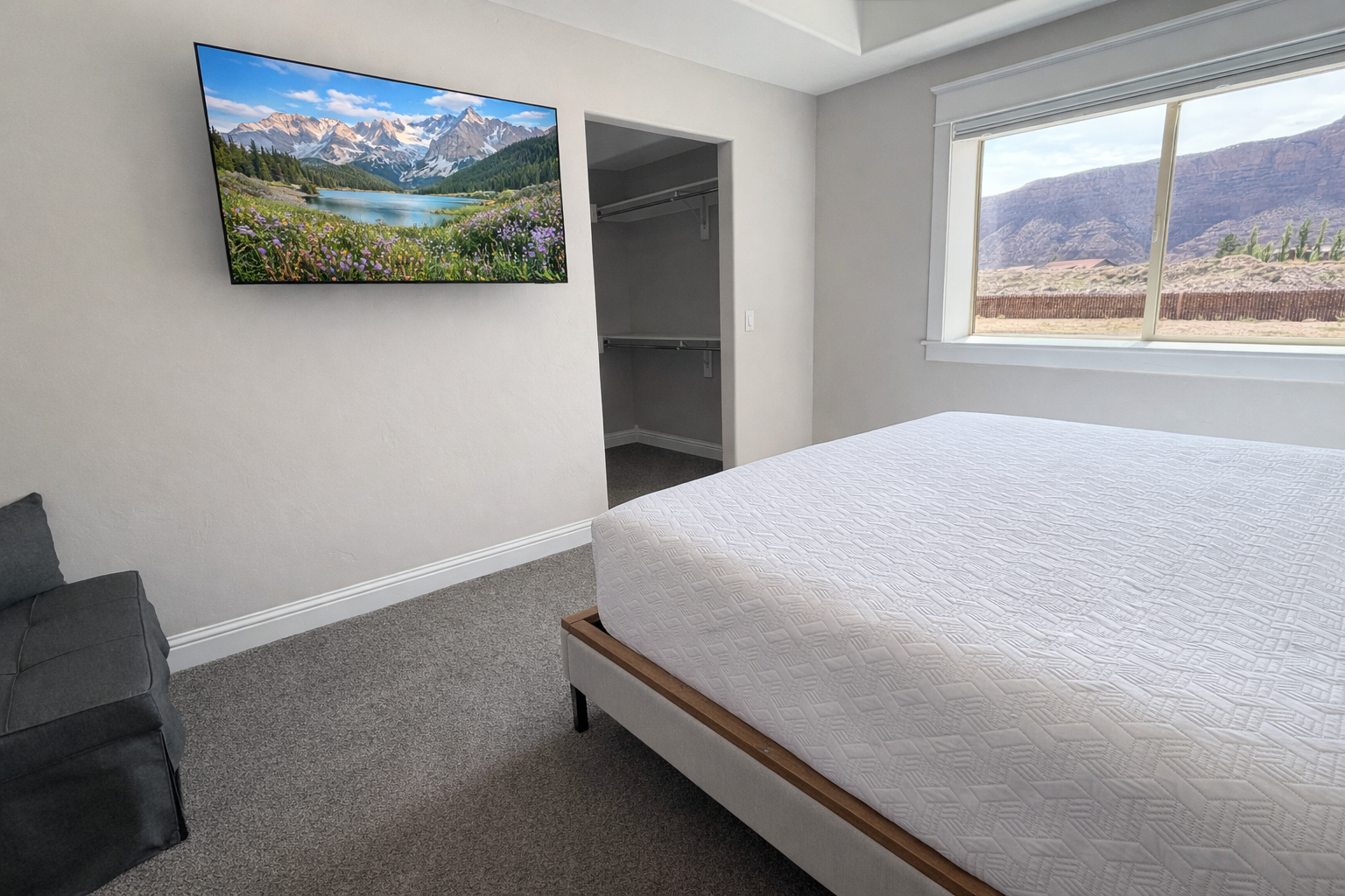 Flat Screen Tv and desert red rock views