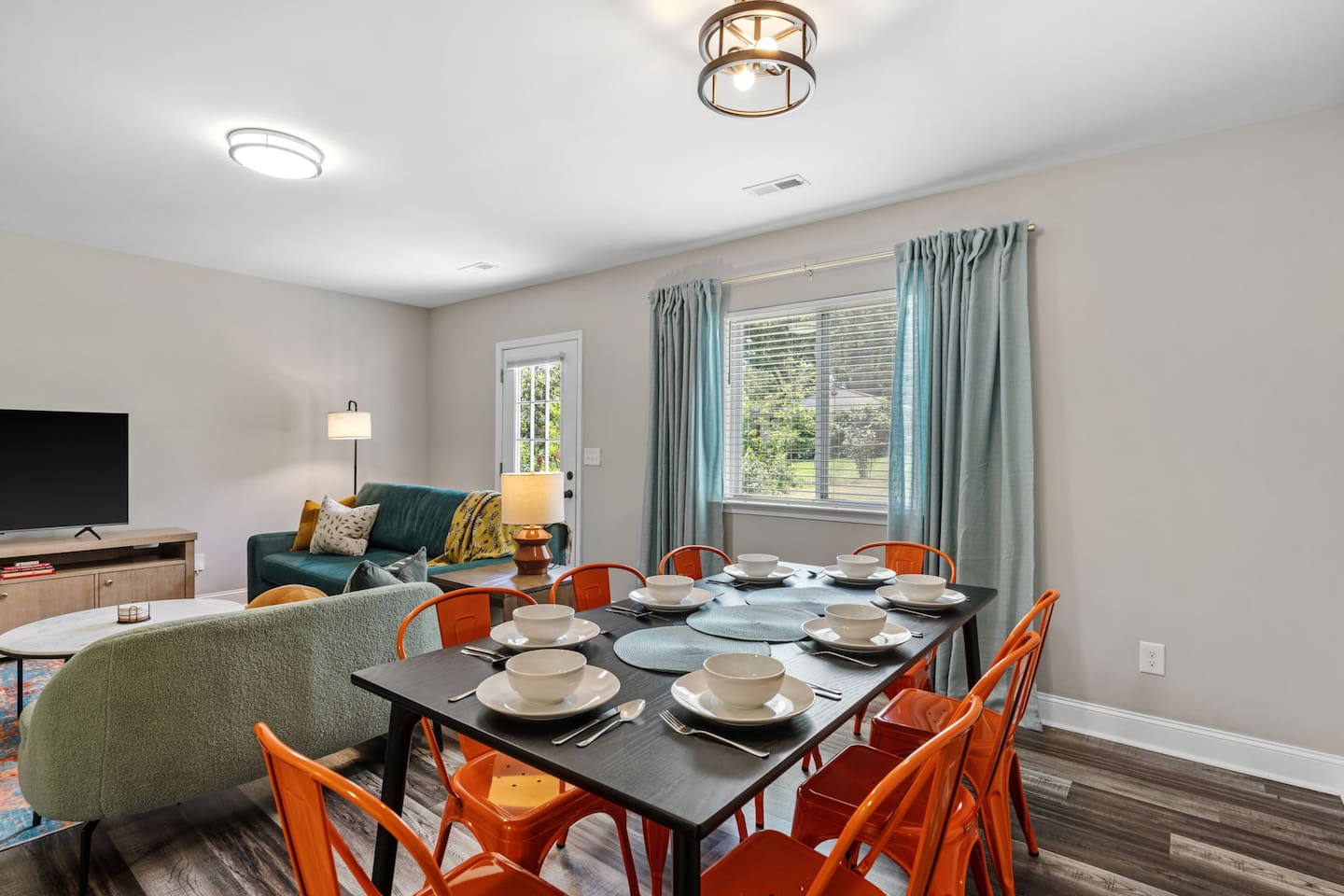Left unit - Dining table with seating for 8 people