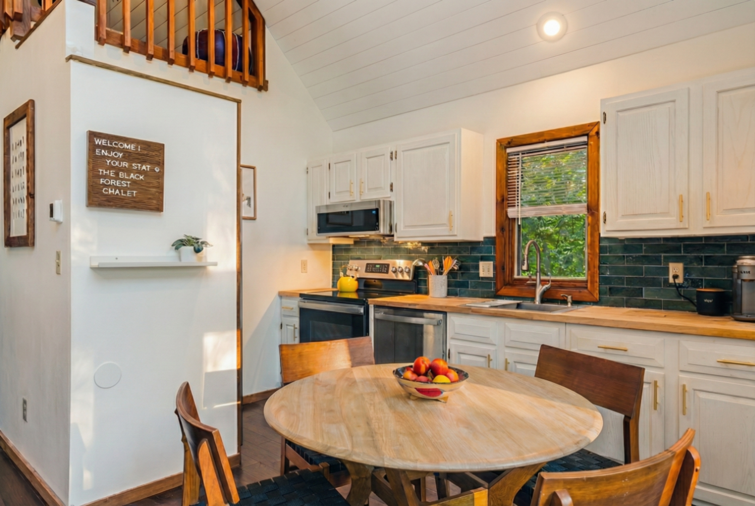 Fully stocked Kitchen and comfortable dining