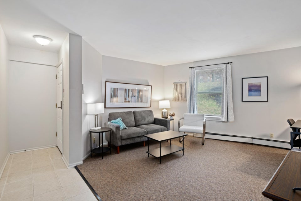 Spacious Yet Warm Living Space