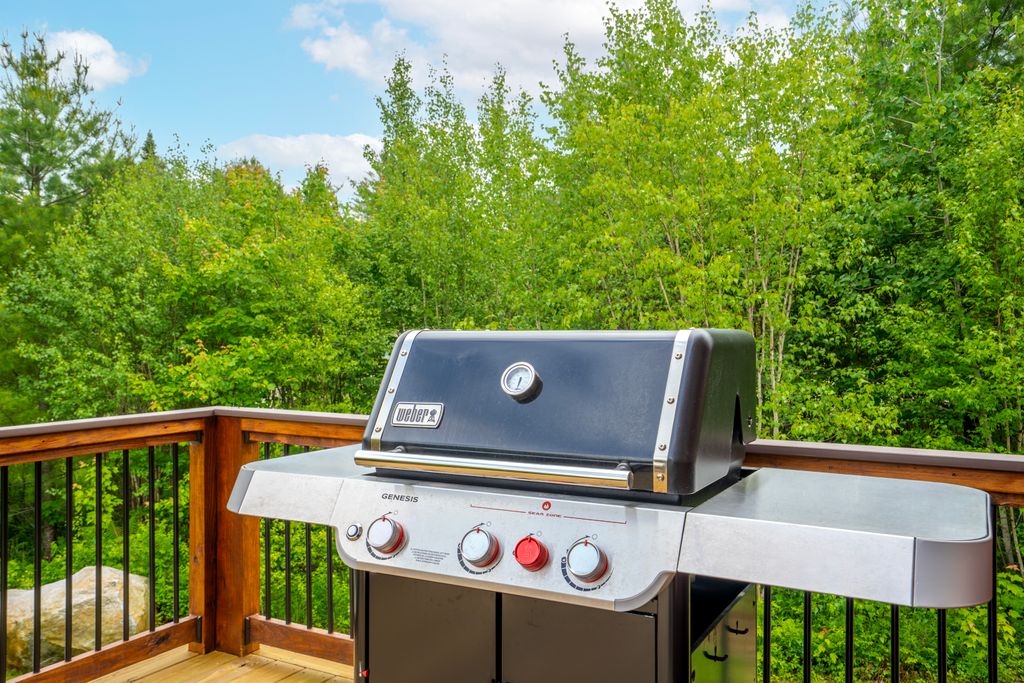 Fire up the grill on the deck and enjoy a delicious meal with fresh air and beautiful views!
