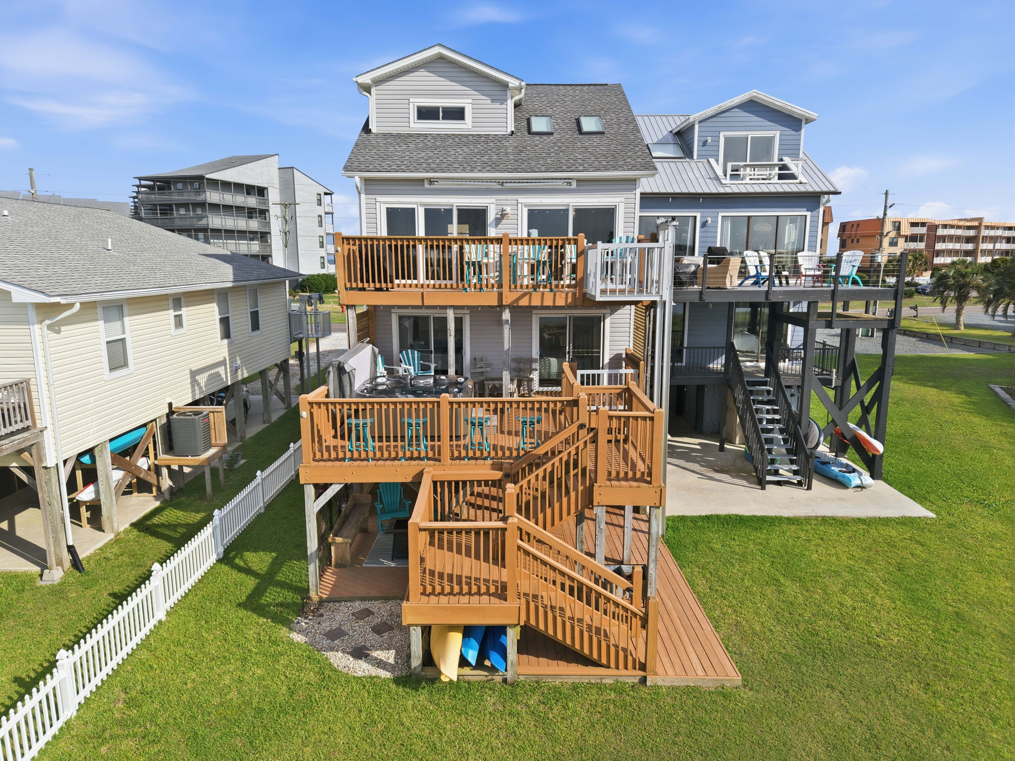 Your coastal getaway comes with a built-in adventure. Grab a kayak and enjoy a peaceful day on the water