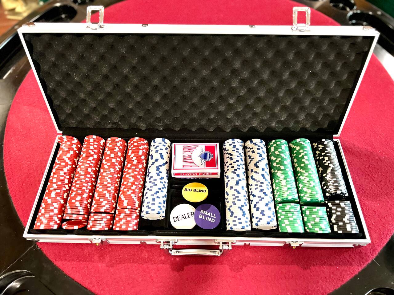 Carriage House Poker Chips