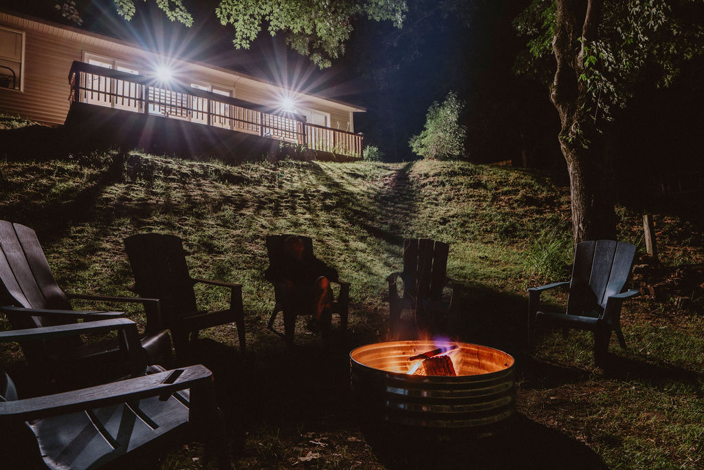 Fire Pit right by the water
