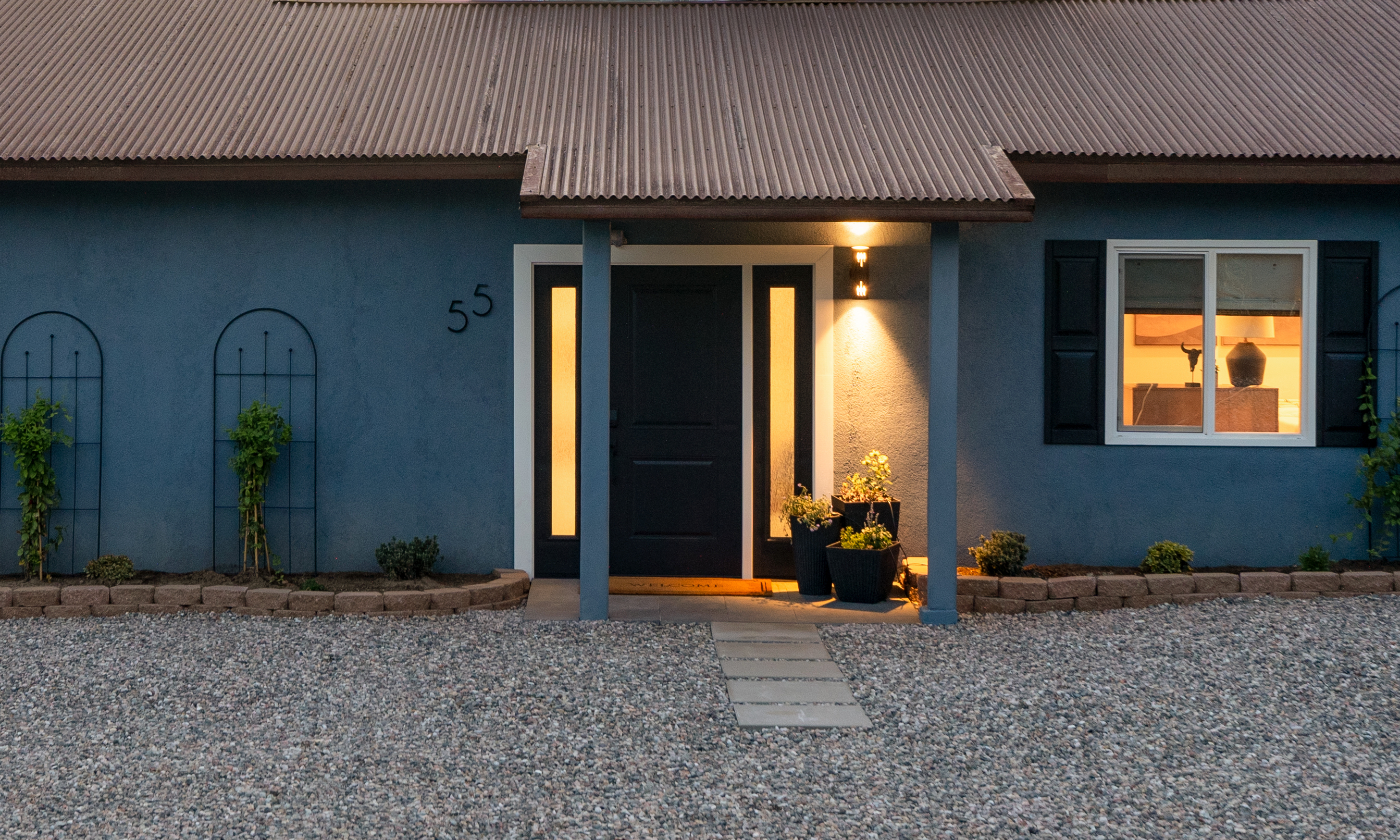 Quaint Sedona Blue Getaway in West Sedona, just a short walk to restaurants and grocery shopping.