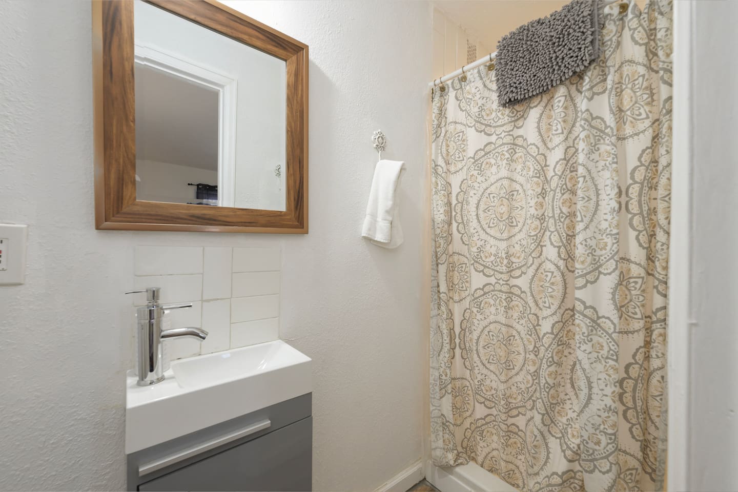 Bath attached to bedroom 10