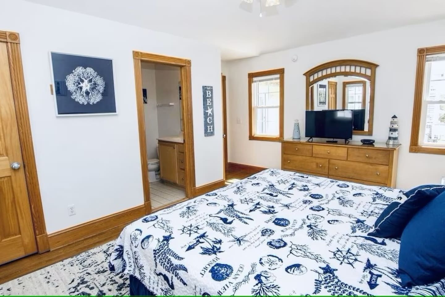 Bedroom #5 - King