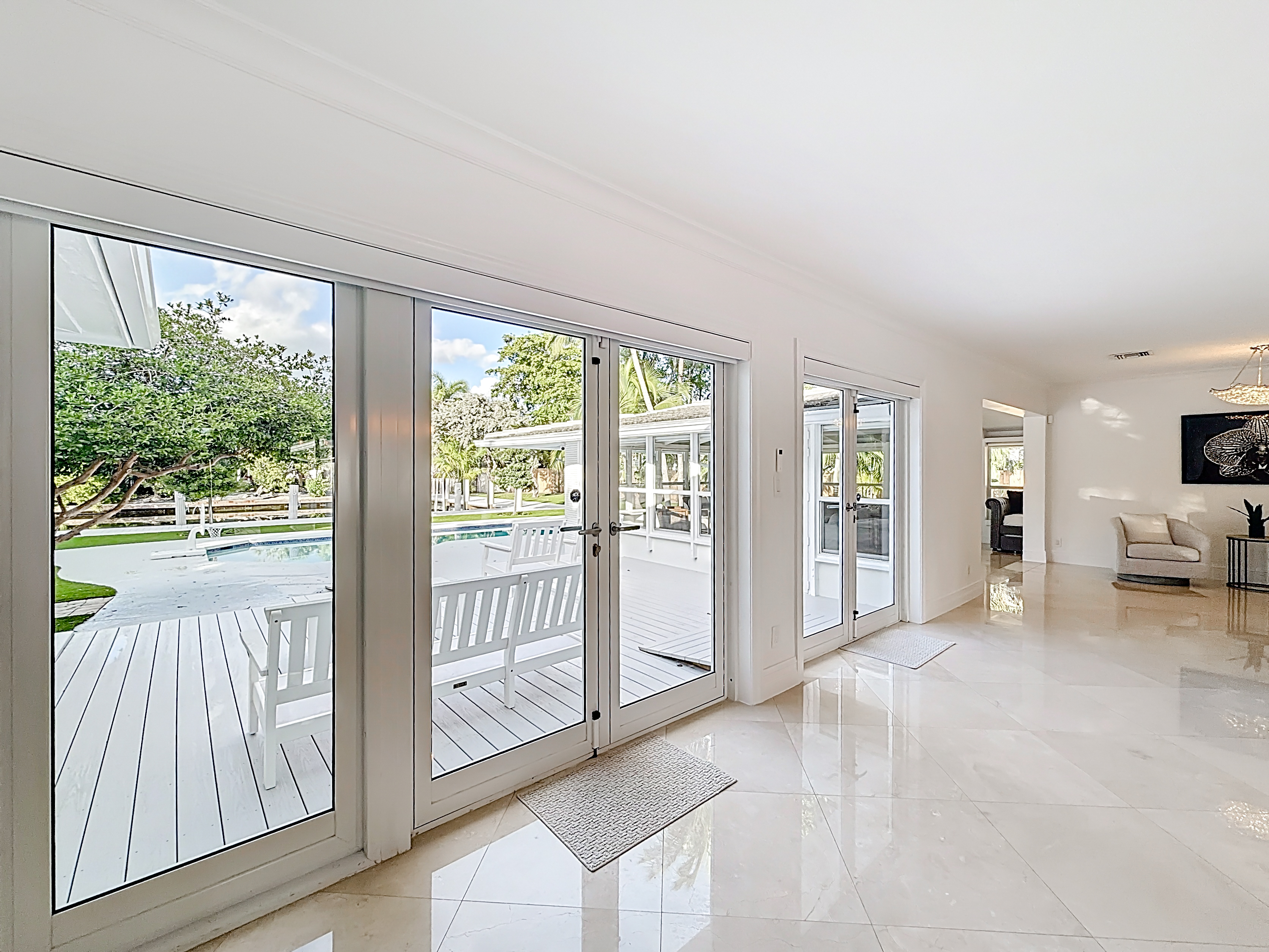 Great deck and pool access from the main dining room area. 