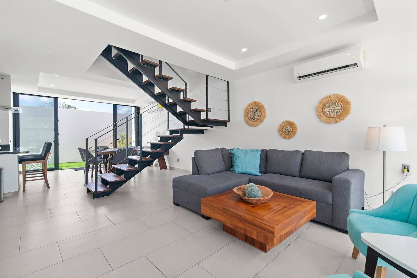Open concept to living area