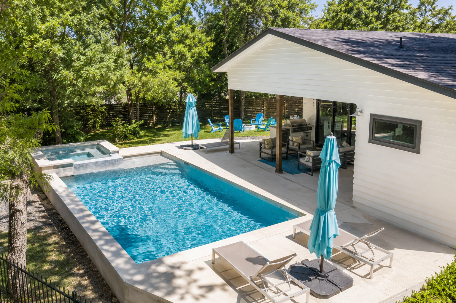 Serene backyard on Bouldin Creek