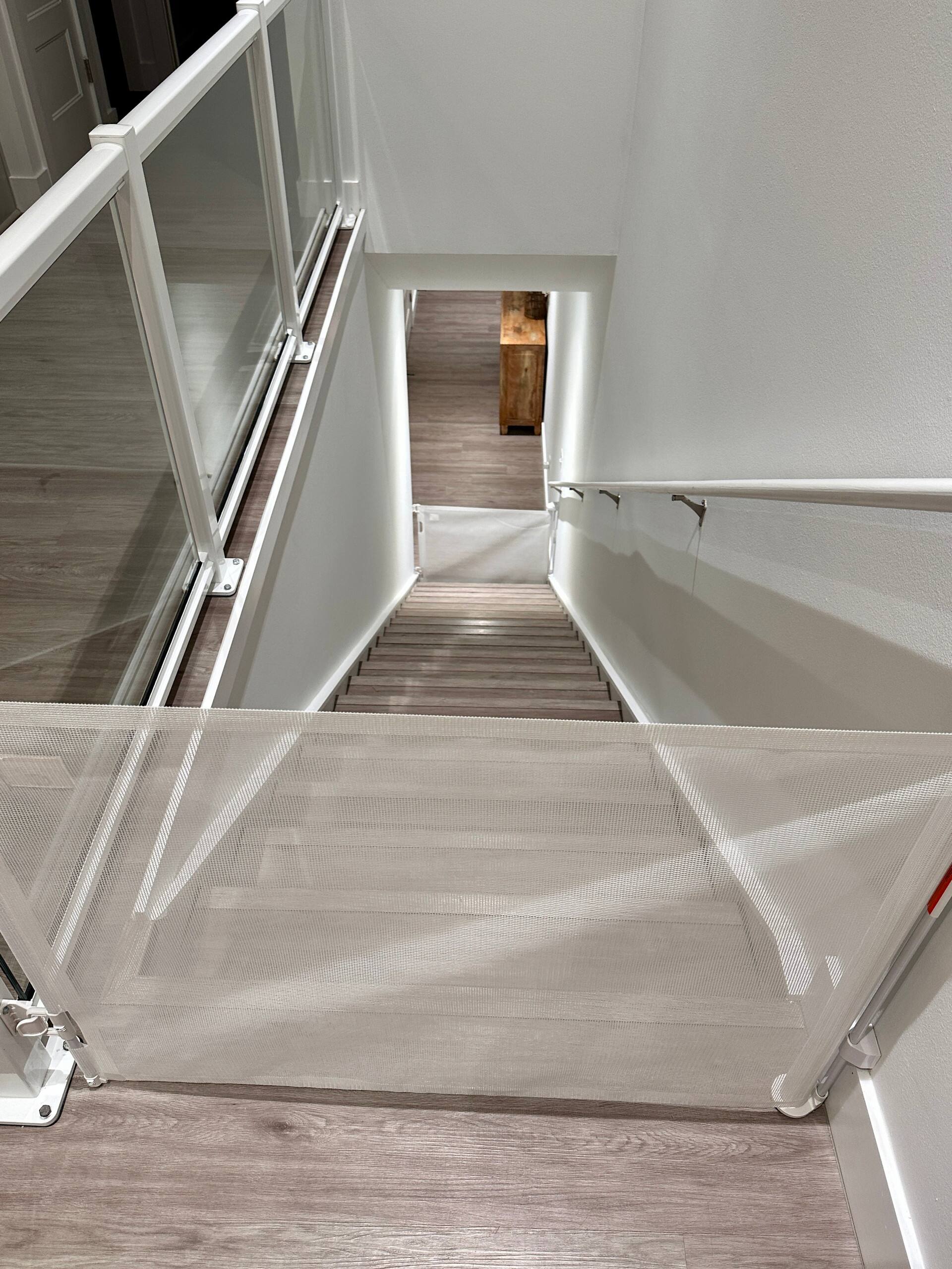 Baby & Pet Safety Gate
