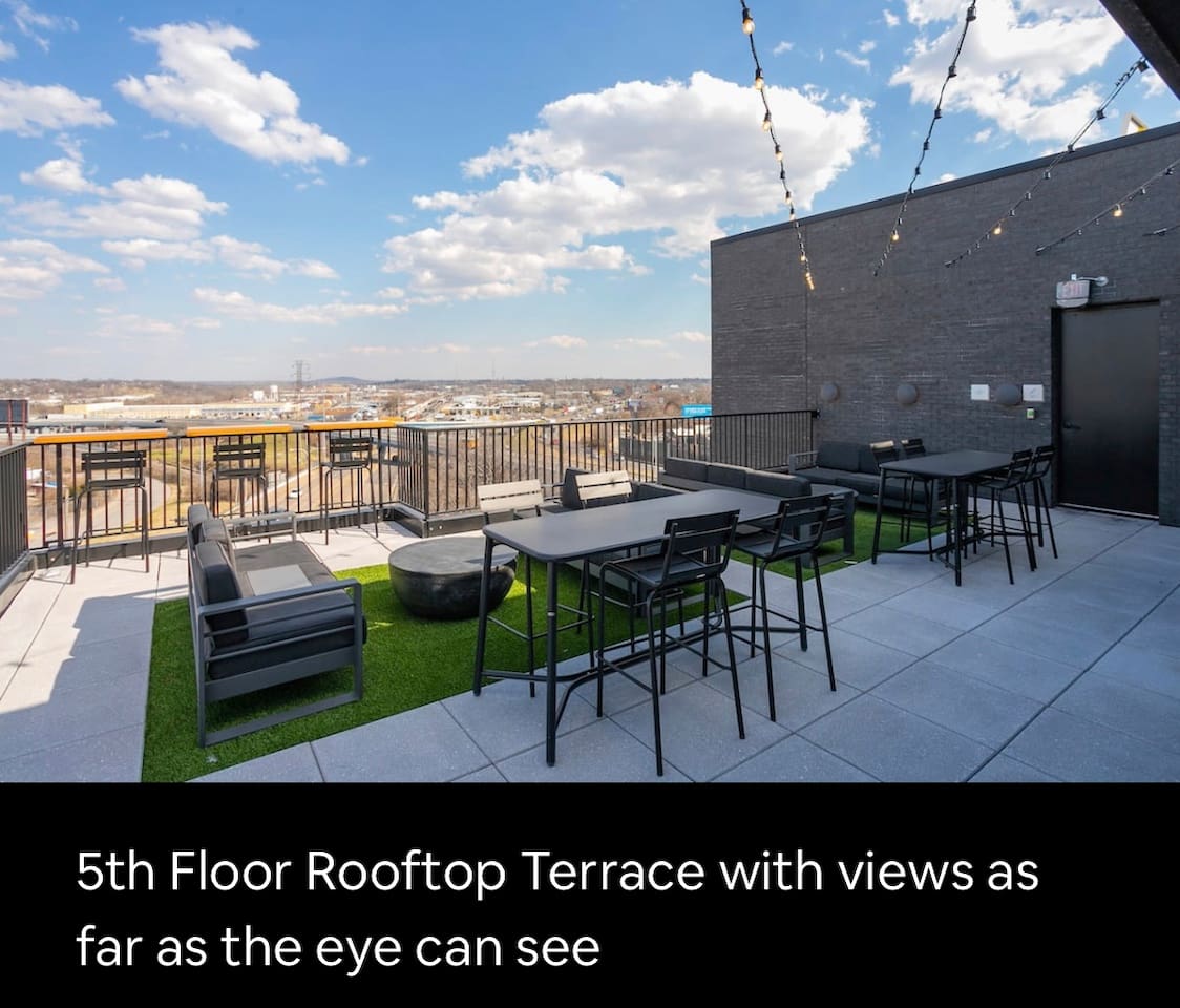Rooftop Terrace: Sip cocktails under twinkling lights while soaking in stunning city views!