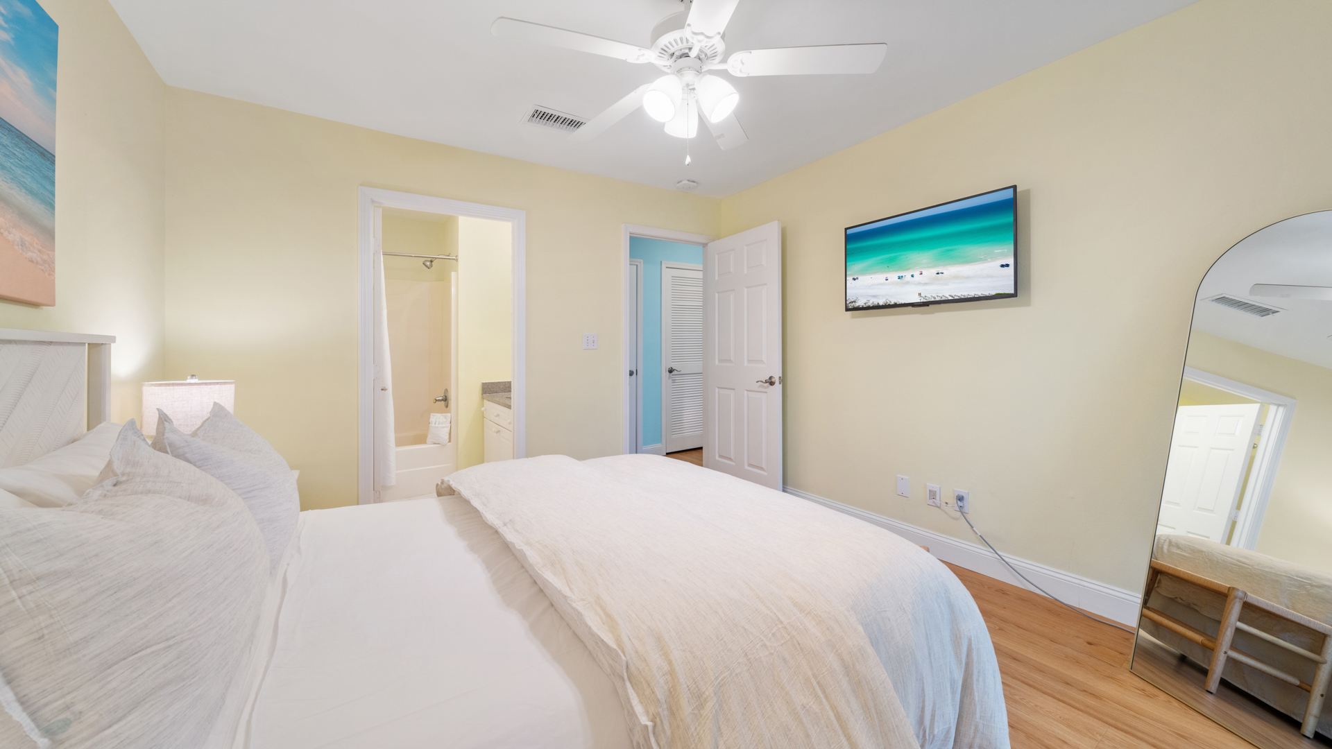Sunset Room (3rd Floor)