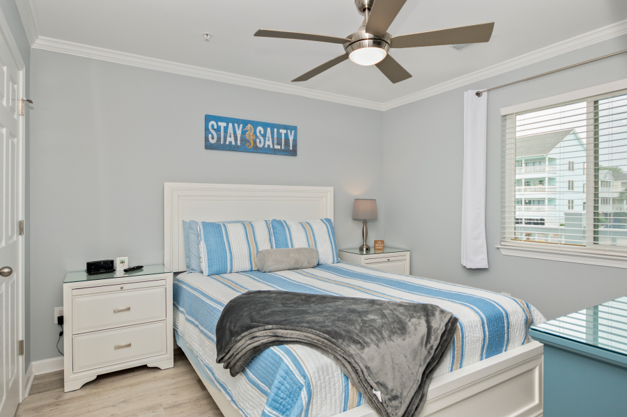Second bedroom with queen bed!