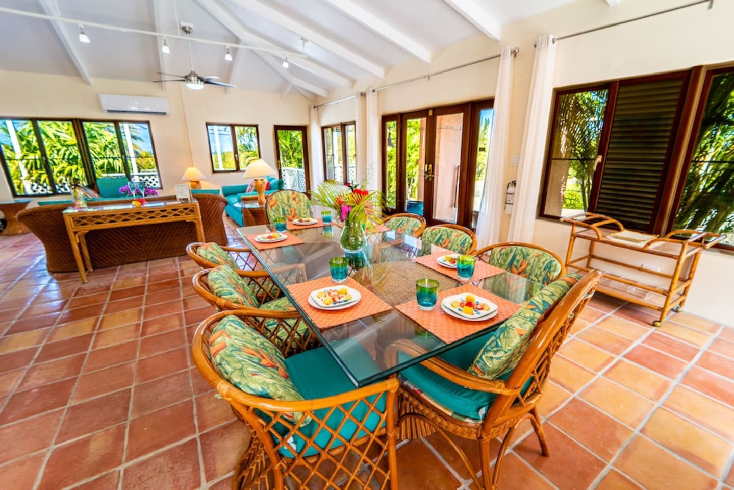 Indoor Dining Area (seats 8)