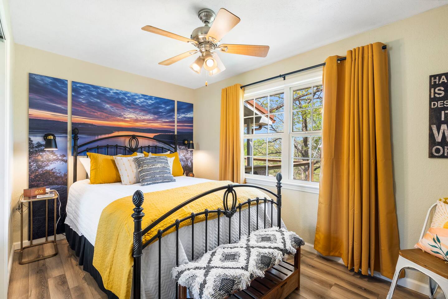 Sunrise Room
