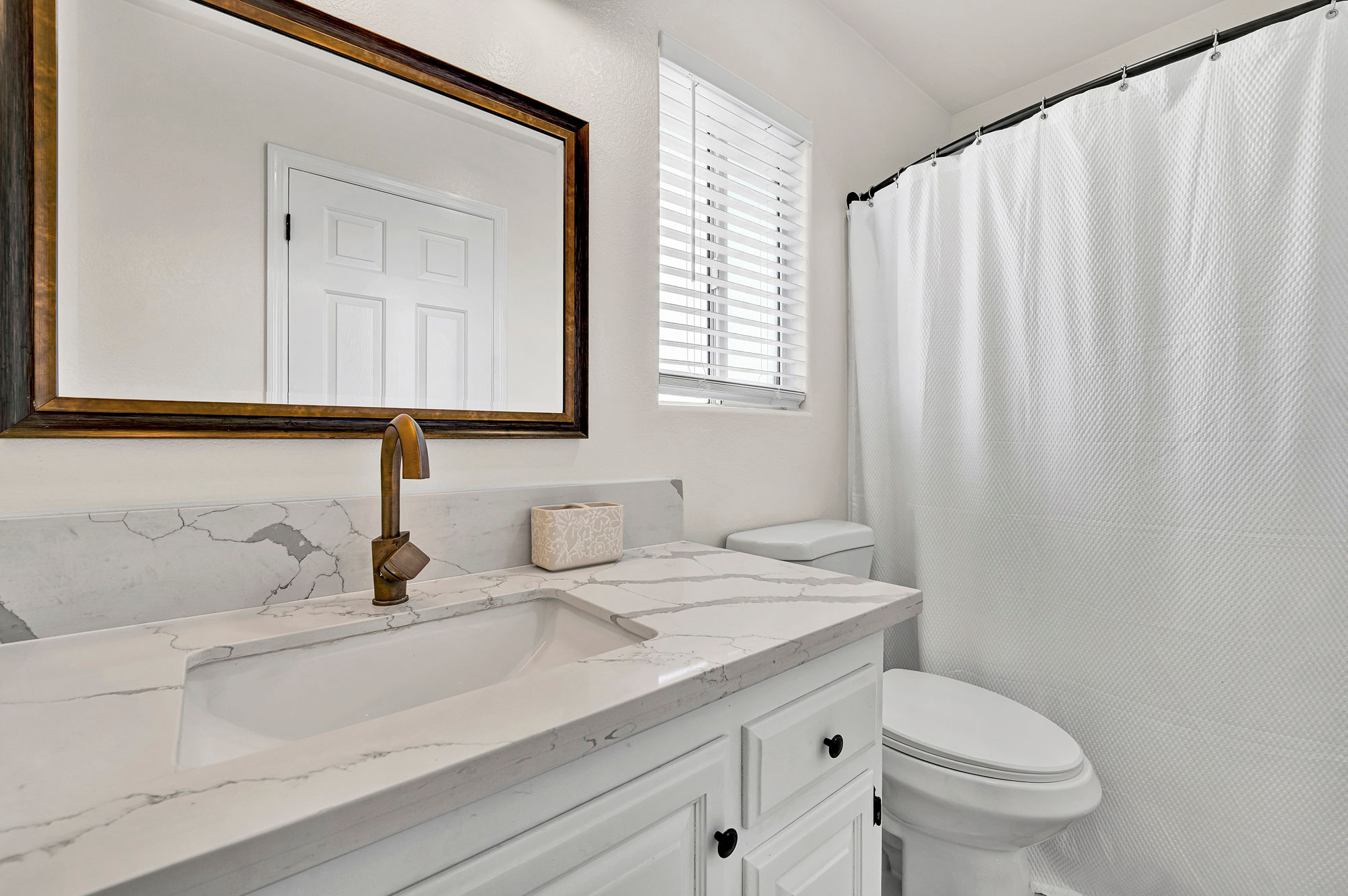 Family Suite Bathroom