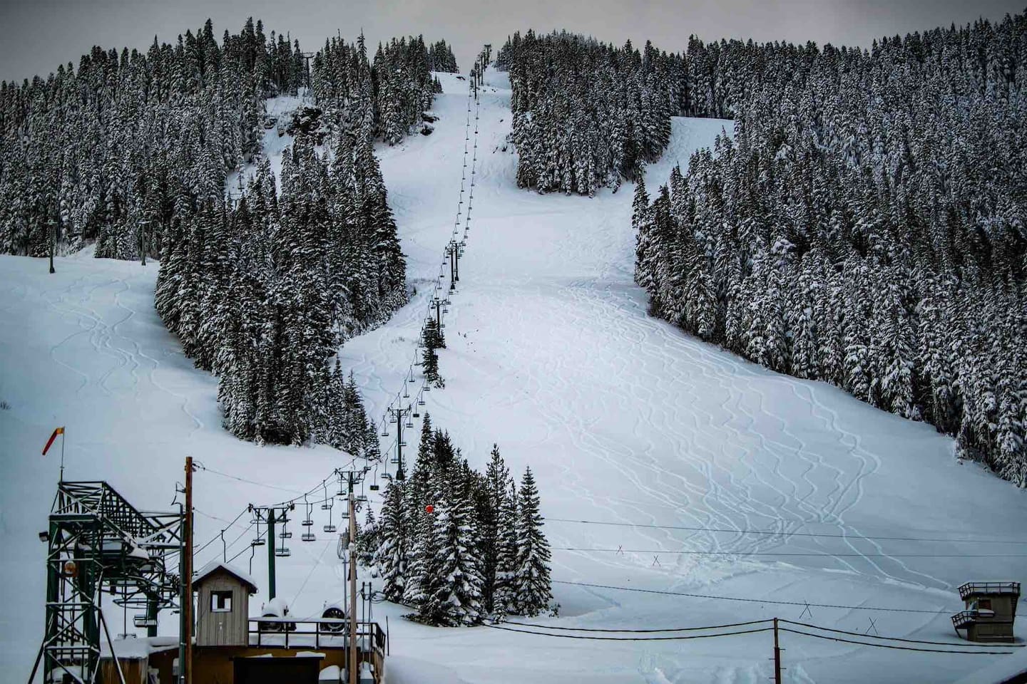 White Pass has many fun and exciting ski runs for both beginner and advanced skiers alike!  Come enjoy a bluebird day at White Pass and then relax and explore the pubs and brewery scene at Packwood in the evening!  