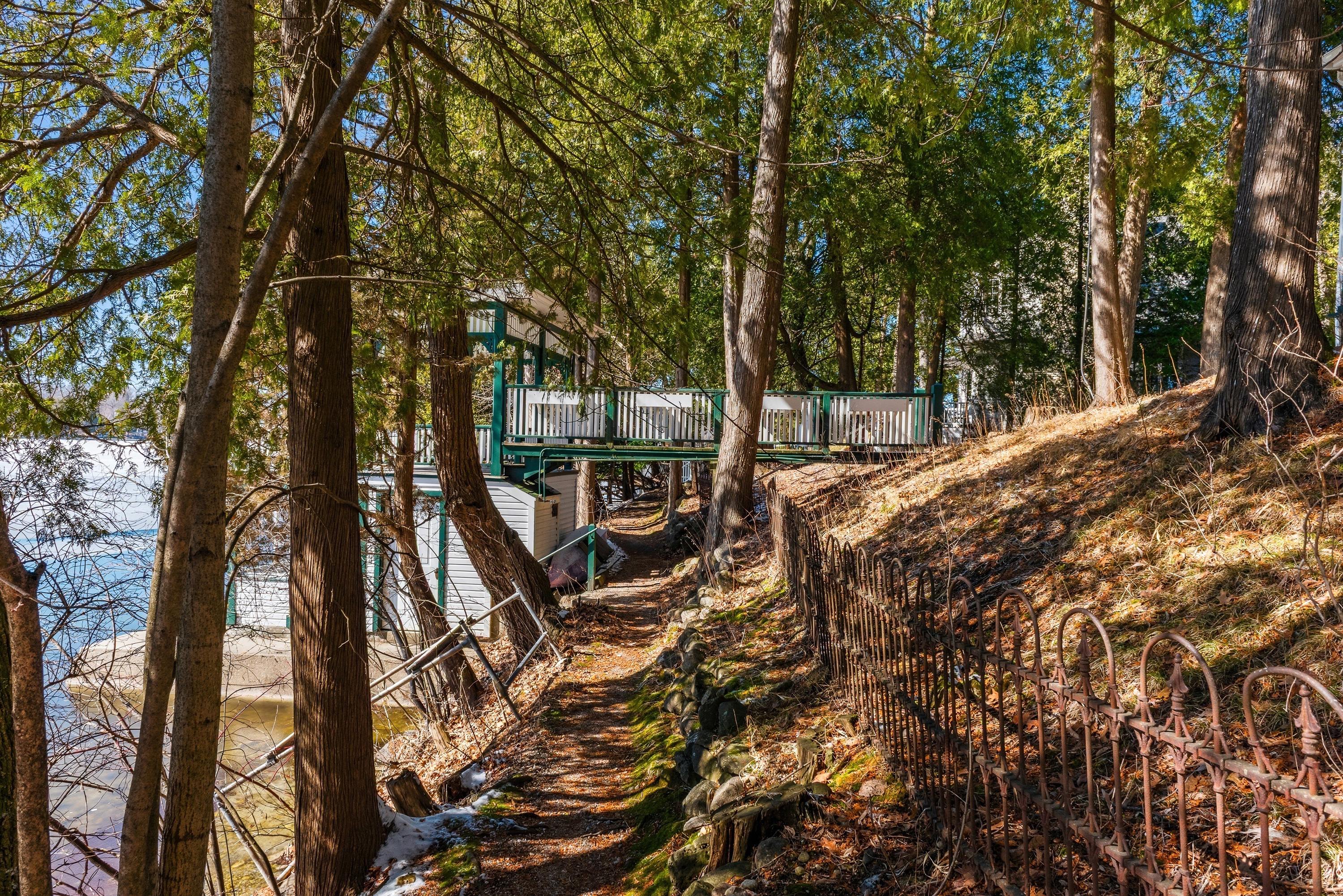 Walk right over to the dock.