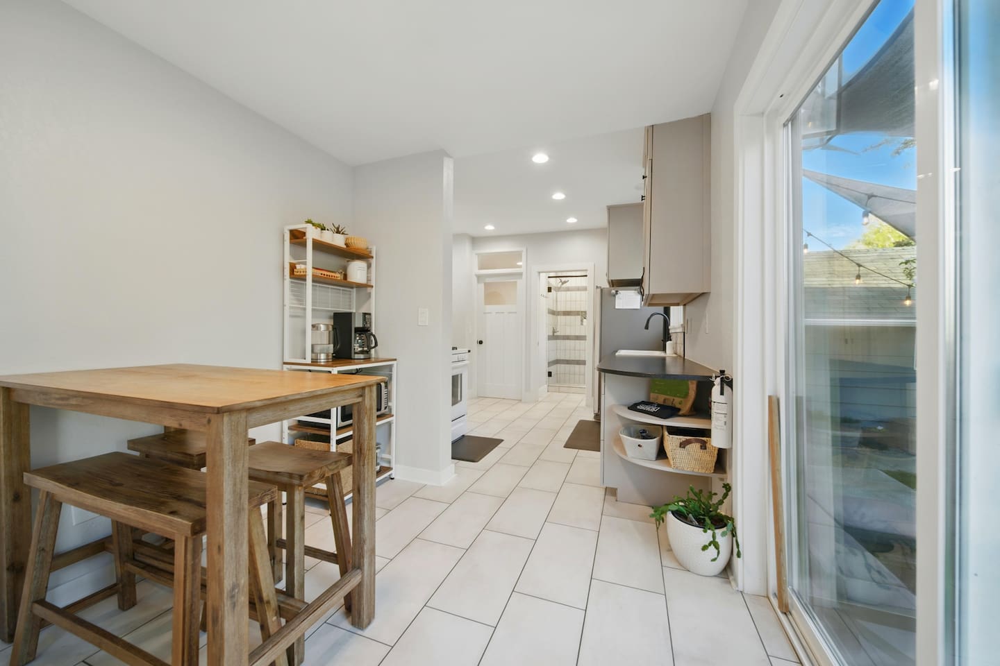 Breakfast nook table and stools. 