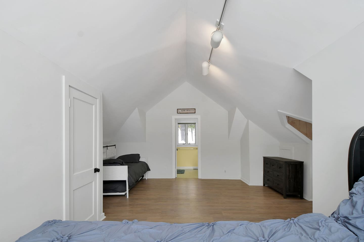 Another look at the main bedroom w/ ensuite bathroom!