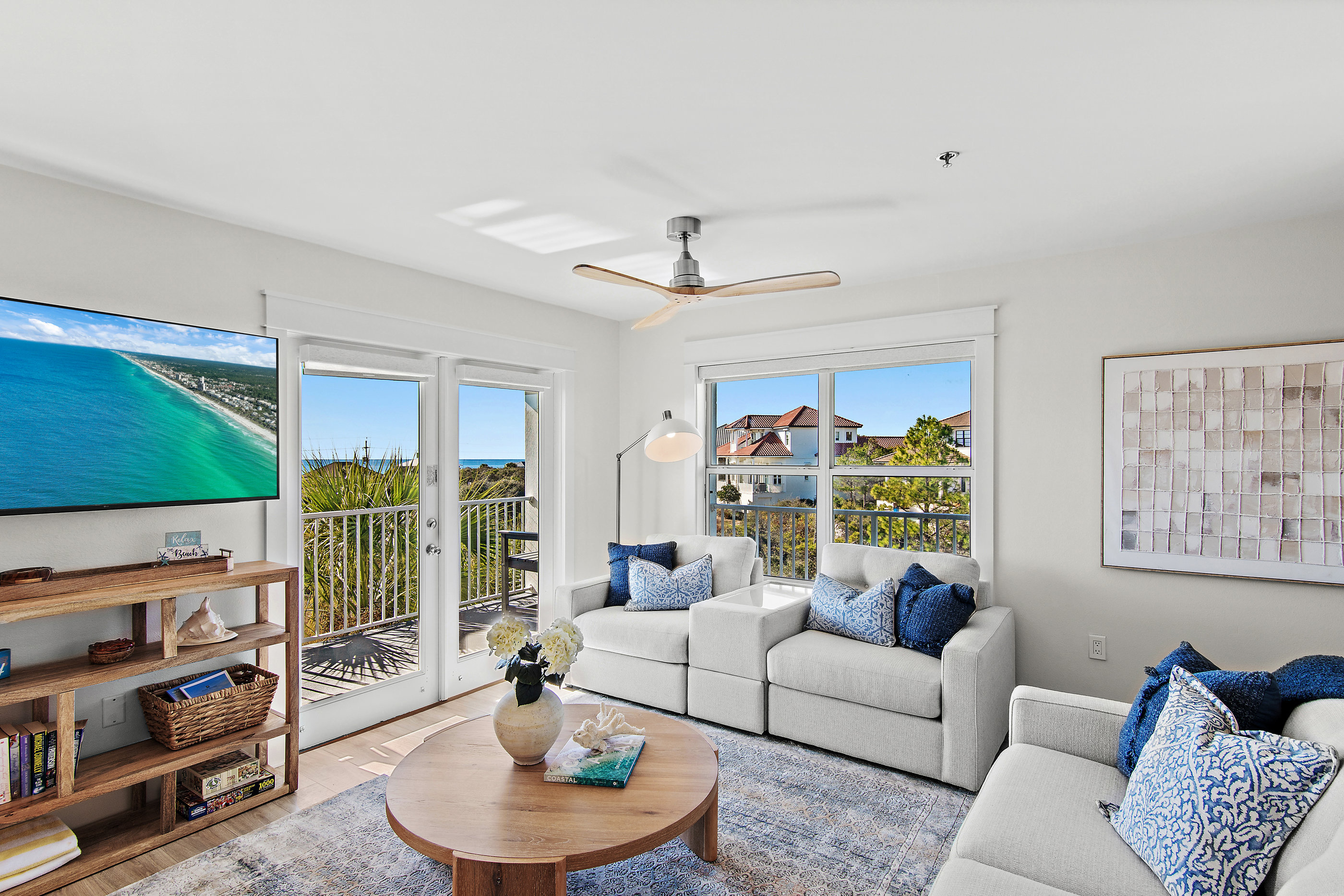 Beautiful furnishings in Living Room
Views from the West