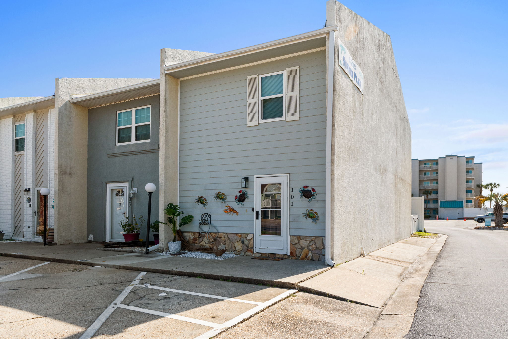 Front of Townhome