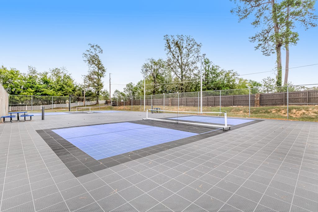 Lake Hamilton Haven | Waterfront View + Pool & Pickleball Access 3