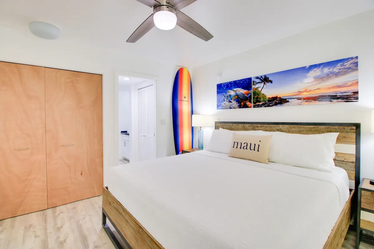 Bedroom 1 with King Size Bed