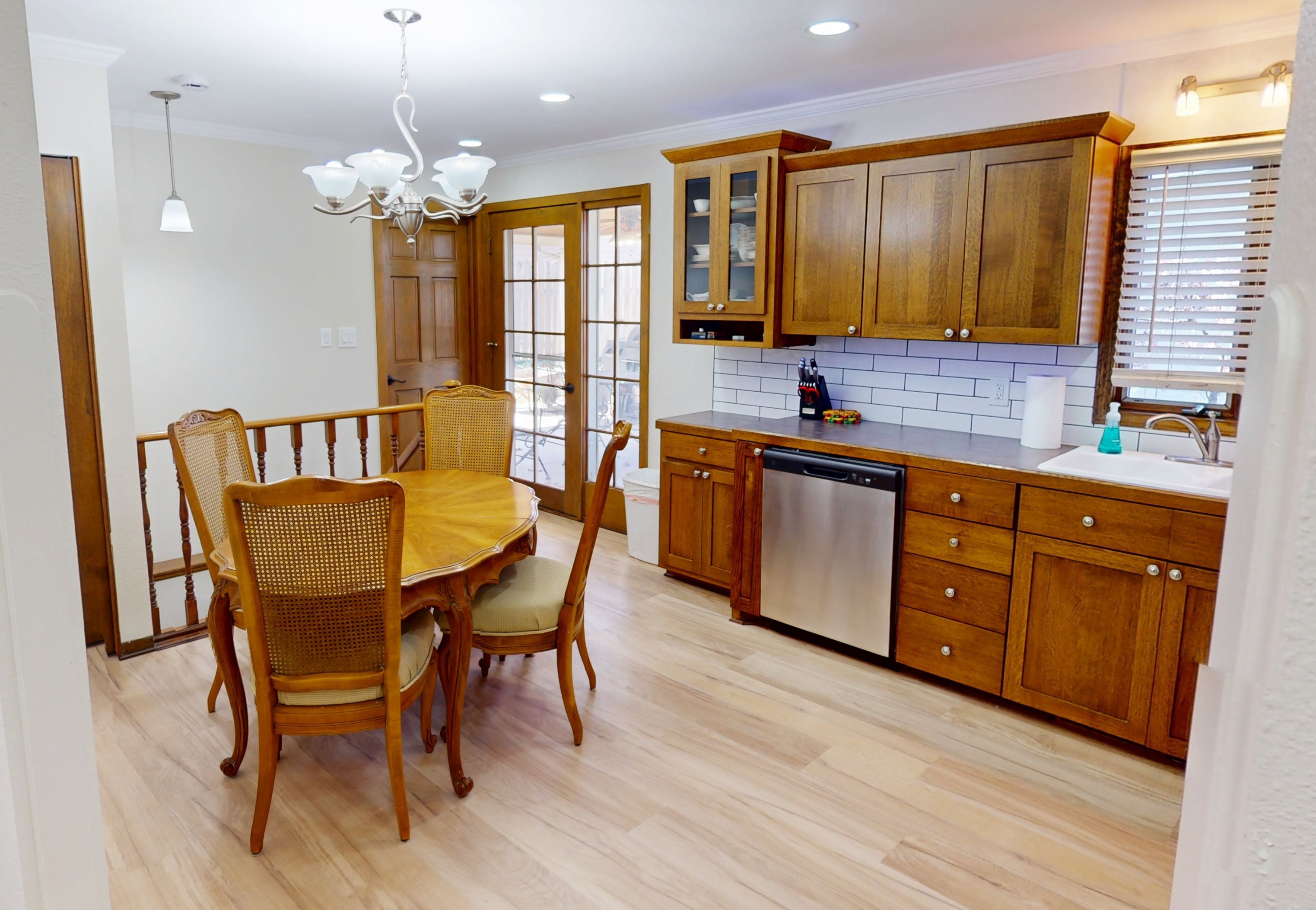 Open Concept Dining Room and Kitchen 