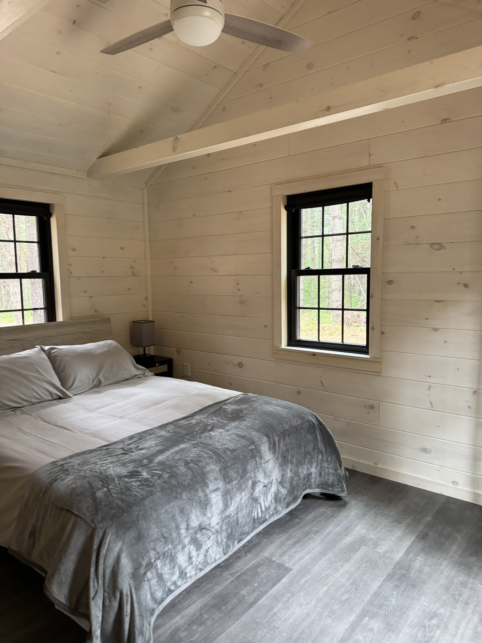 Queen Size Private bedroom